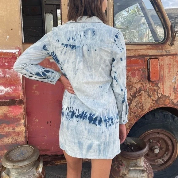 💙BLU Pepper Anthropologie Tie Dye Denim Shirt Dress Tunic - Picture 2 of 8